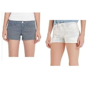 Levi's Juniors Shorts size 3, 11 NEW